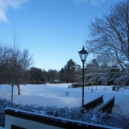 Tumbling Weir Hotel Ottery St Mary Exterior photo